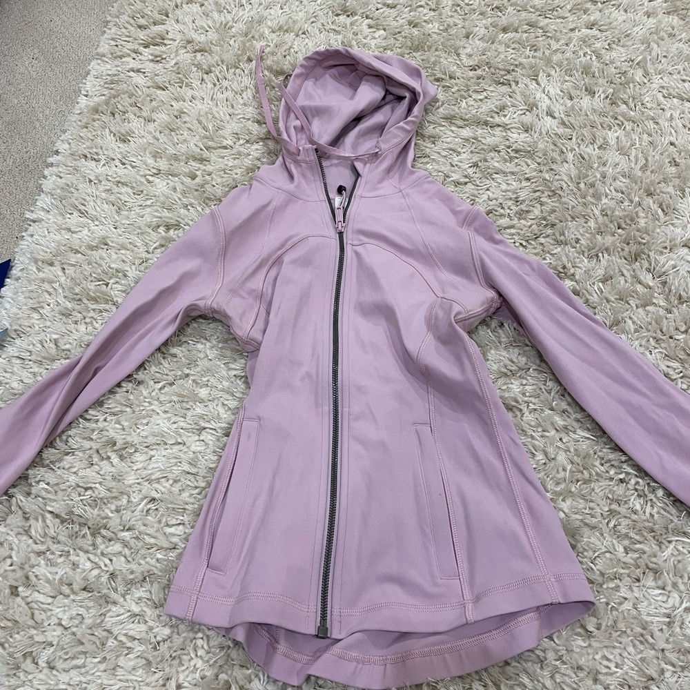 pink lululemon define jacket! good condition with slight loose threading